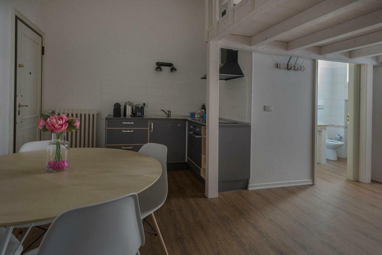 Apartamento New Loft In The Heart Of Bologna 2 Exterior foto