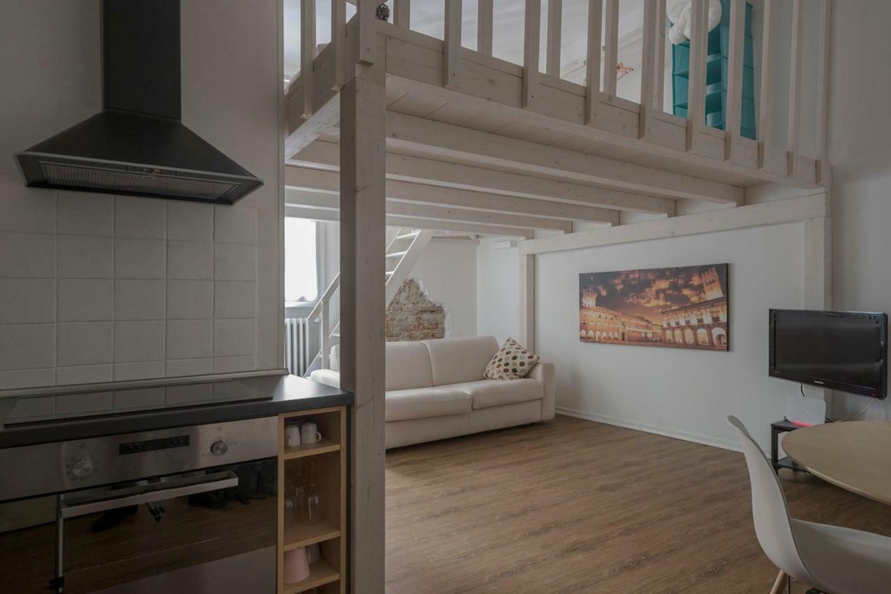 Apartamento New Loft In The Heart Of Bologna 2 Exterior foto